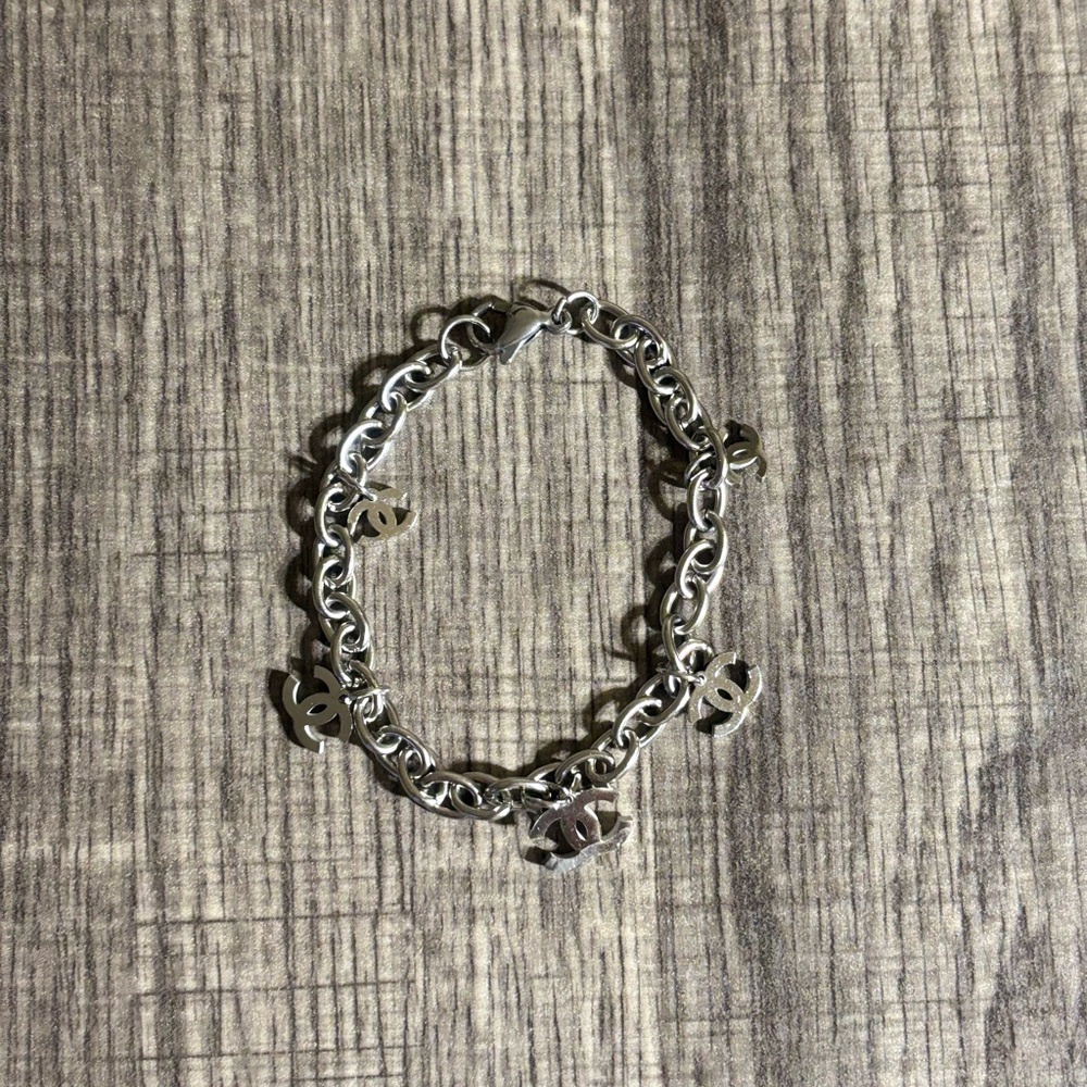 Cute bracelet